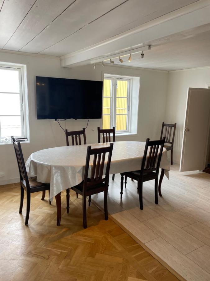Central Laegenhet I 1700-Talshus Västervik Extérieur photo