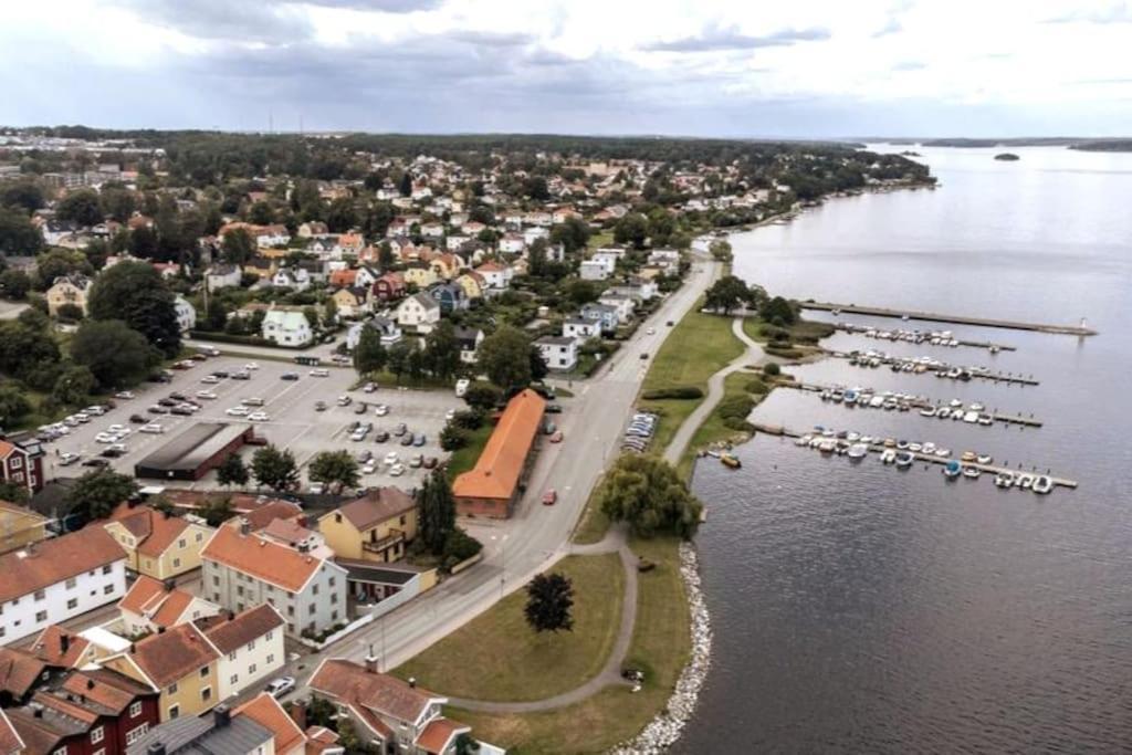 Central Laegenhet I 1700-Talshus Västervik Extérieur photo